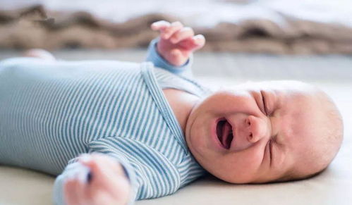 满月婴儿如何哄睡觉?满月宝宝快速哄睡